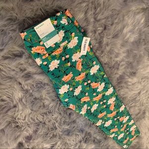 Mid-Rise Ankle Pants **BRAND NEW**